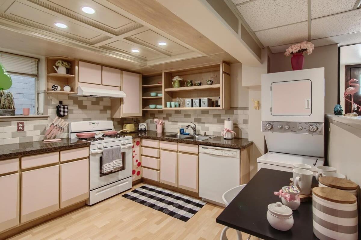 Barbie'S Dream Apt In The City Sacramento Exterior foto
